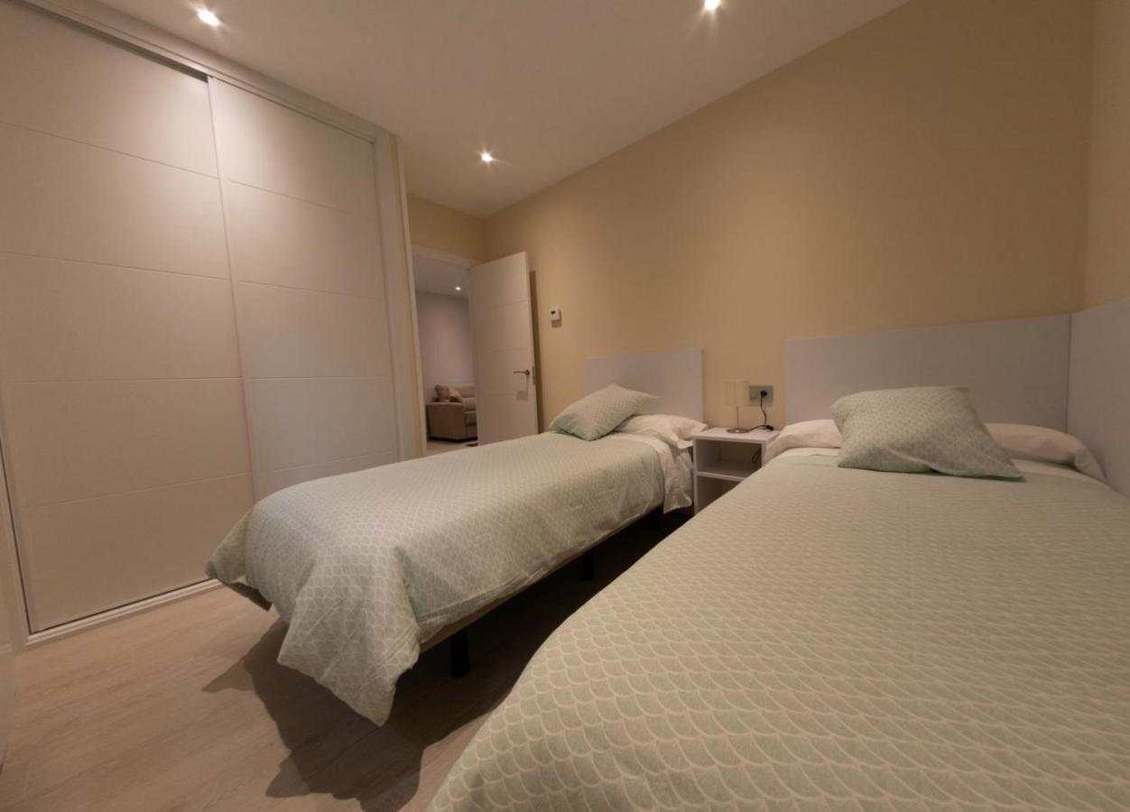 Apartamentos Palacio De Yolanda Zamora Luaran gambar