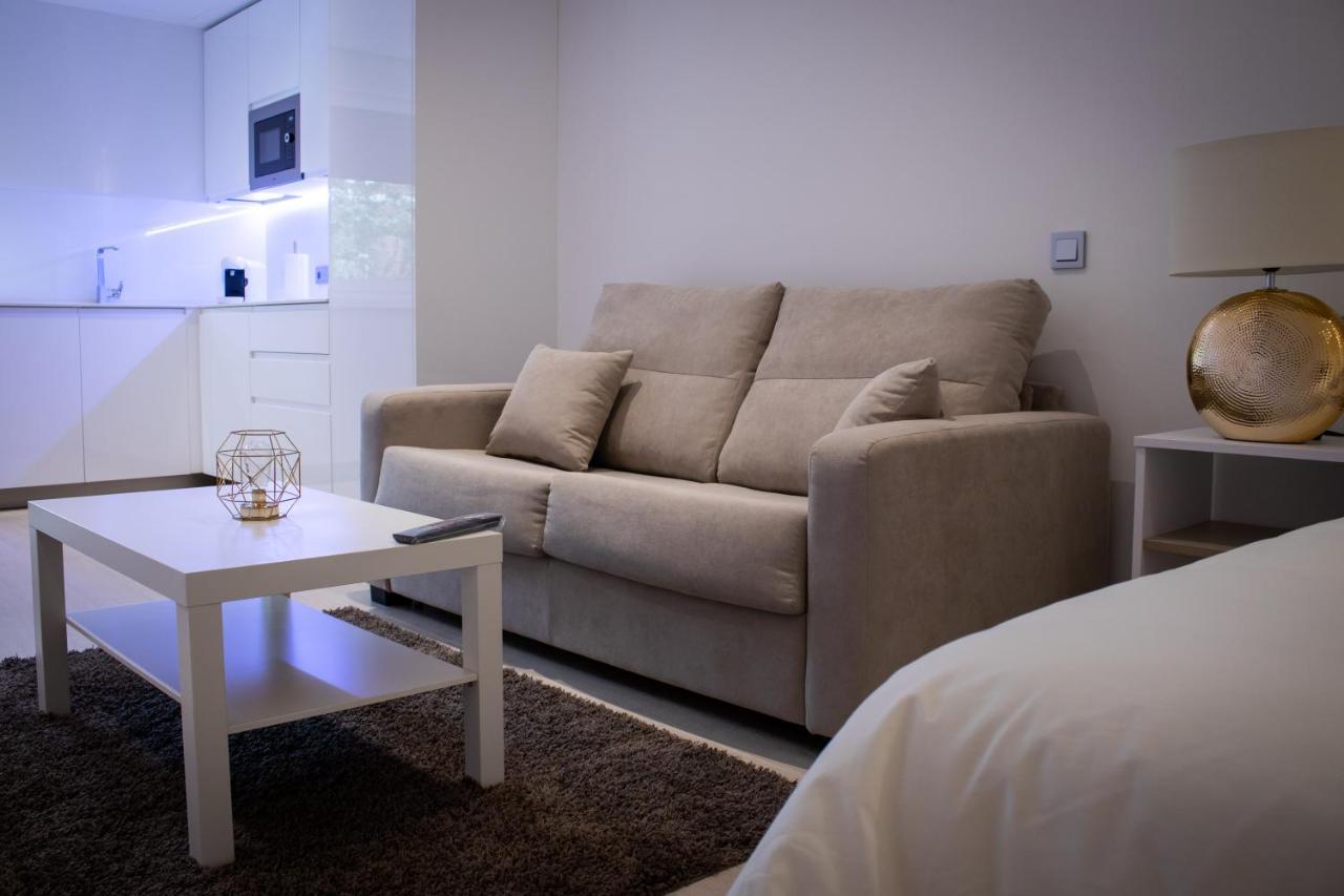 Apartamentos Palacio De Yolanda Zamora Luaran gambar