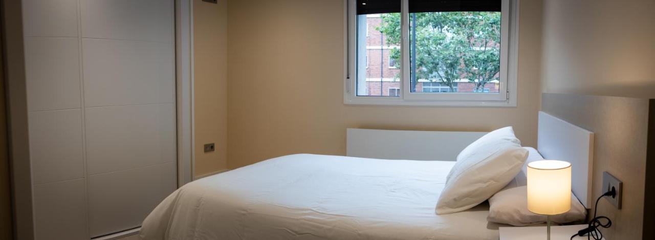 Apartamentos Palacio De Yolanda Zamora Luaran gambar