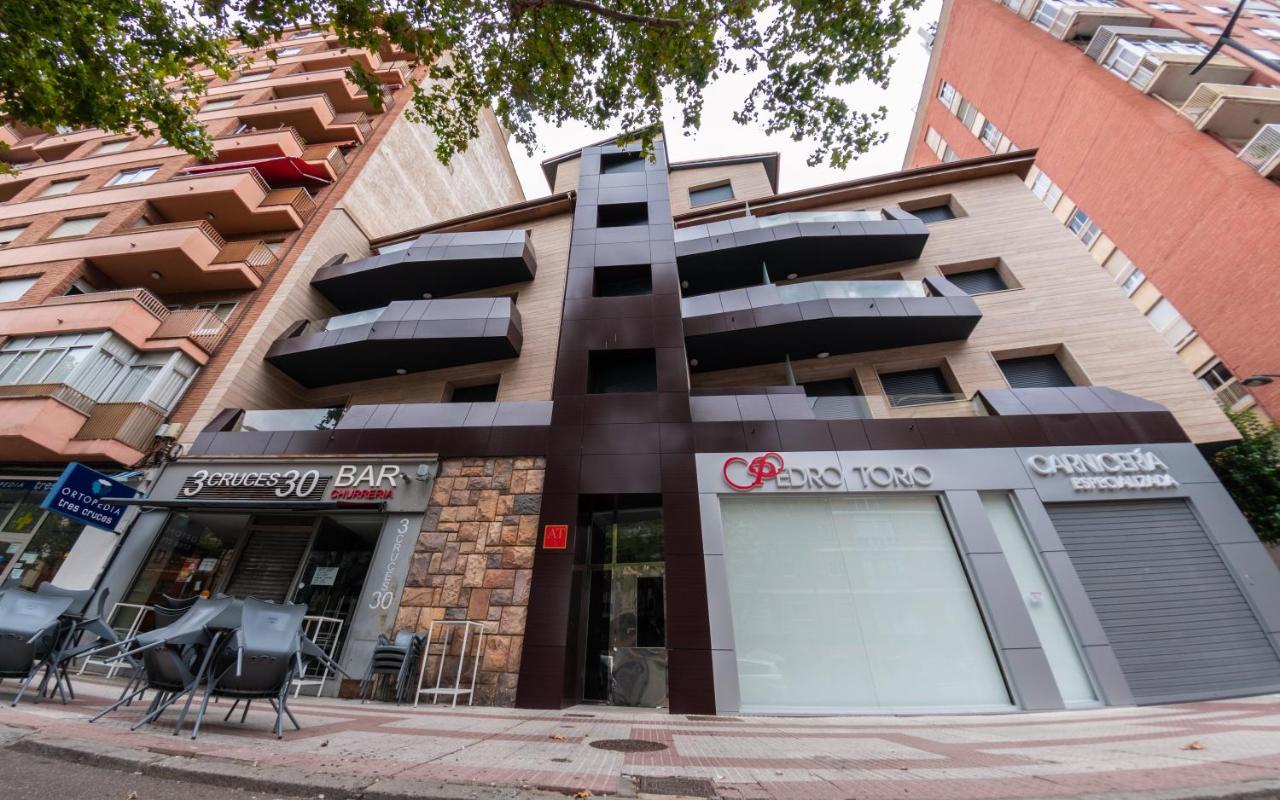 Apartamentos Palacio De Yolanda Zamora Luaran gambar
