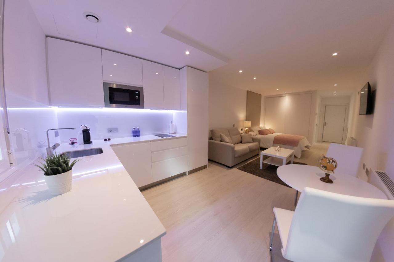 Apartamentos Palacio De Yolanda Zamora Luaran gambar