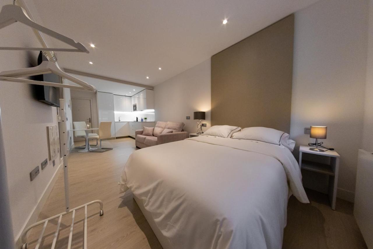 Apartamentos Palacio De Yolanda Zamora Luaran gambar