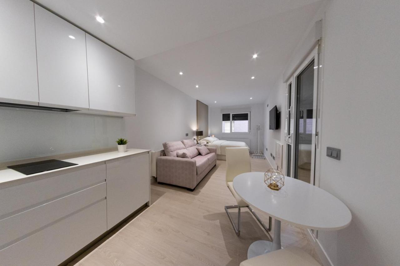 Apartamentos Palacio De Yolanda Zamora Luaran gambar