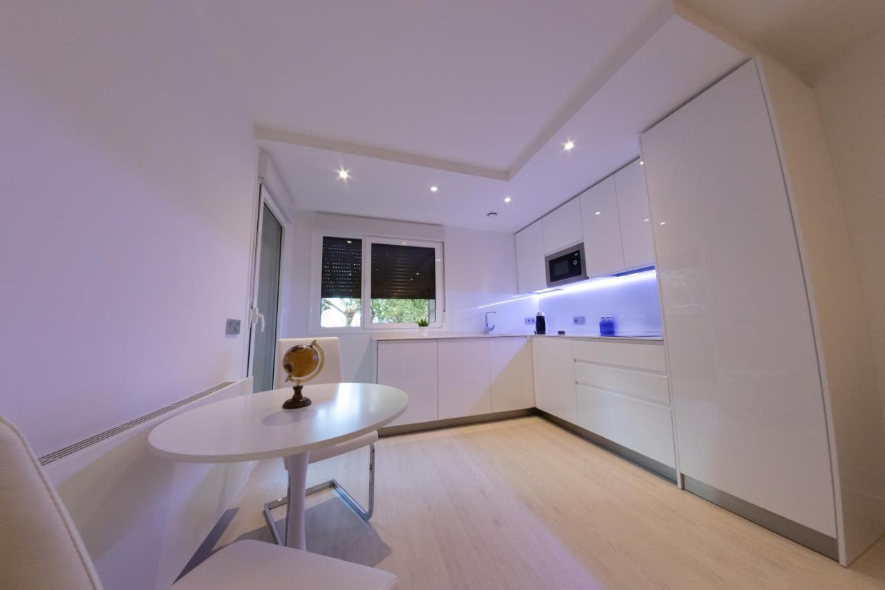 Apartamentos Palacio De Yolanda Zamora Luaran gambar